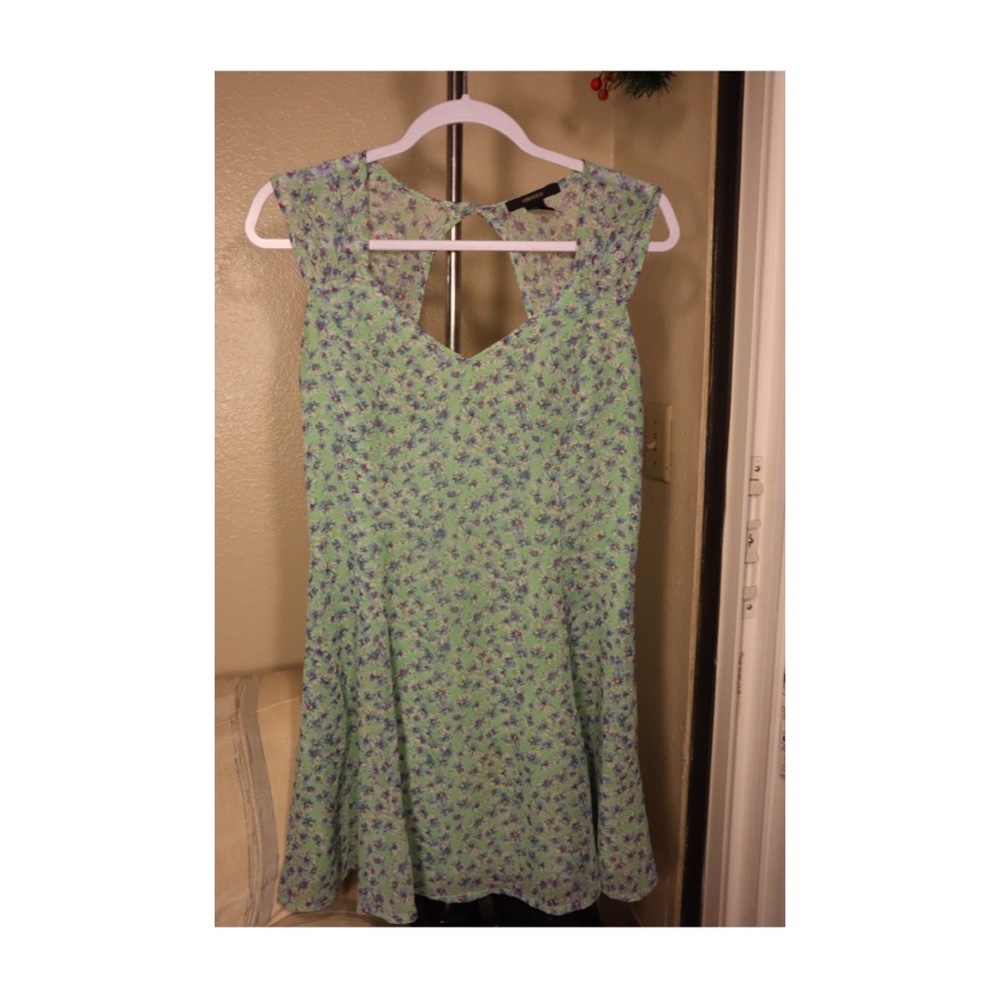 Forever 21 floral green backless mini dress